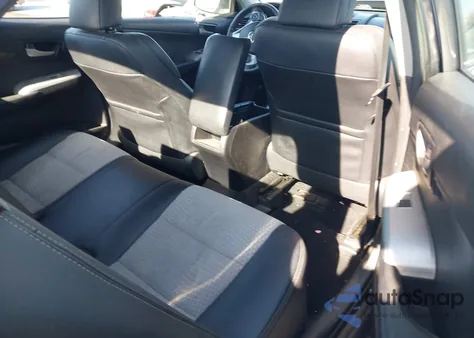 2014 Toyota Camry Se z USA, uszkodzony, nr VIN 4T1BF1FK1EU753683